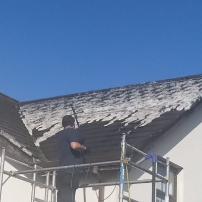 Residential & Commercial Gutter & External Cleaning Services