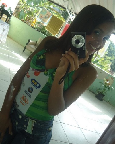 cruzeirense  ,apaixonada por um unico homem 'tomate ' por ele dou o meu melhor ! te amo porra ♥ #EletromateEuVou
