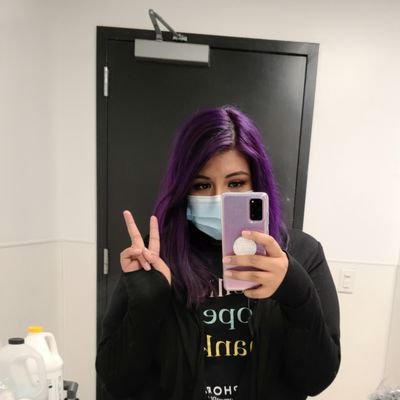 RubiBelieves's profile picture. 