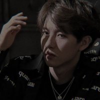 left rl. (@gapunyafriend) 's Twitter Profile