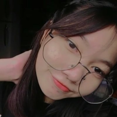 R09648MThf6uhJM's profile picture. 