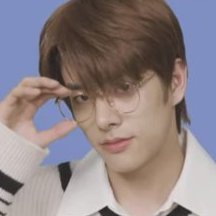 jakelovu's profile picture. given taken soty