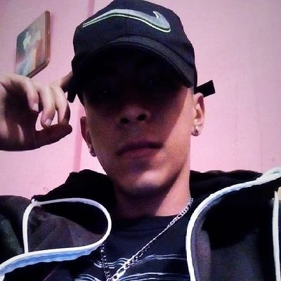 Humildad va ante todo..🍂
Conóceme por ti no por los demás..🍃
Vivan y dejen vivir 💯