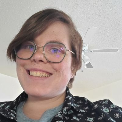 Ace with a face and a jar o dice. Black Lives Matter, Trans Rights are Human Rights.
You can catch me on twitch under the name Schleny.