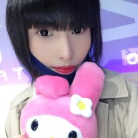 秋桜🥐 (@iisley) 's Twitter Profile