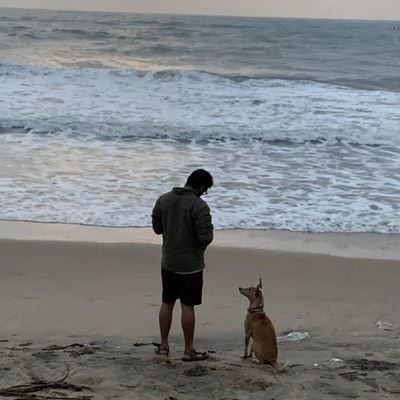 24, Indian, Entrepreneur, Gamer, love reading books, hanging out with my dog!