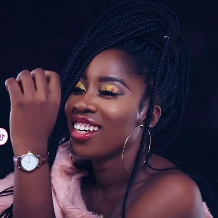 am_adizzzle's profile picture. Igbo || 🤗Free spirit ||🍔food lover ||🔬scientist in training