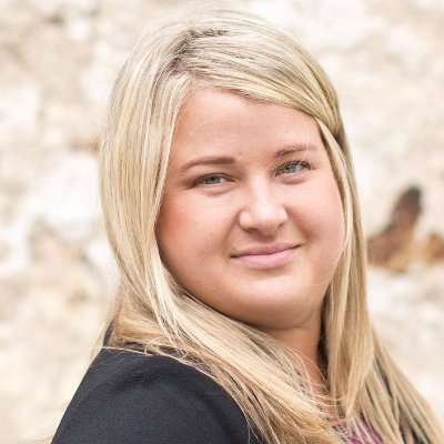 AprilCaridiRE's profile picture. 