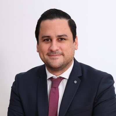 Abogado especializado en Derecho Deportivo y Derecho Societario-Avocat spécialisé dans le droit du sport et le droit des sociétés|Árbitro-Arbitre|Ex 🏉🇵🇪