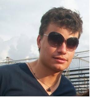 Queria ser um baseado
Para nascer em seus dedos, morrer em seus lábios,
E fazer sua cabeça !!
