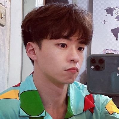 YusinUCAS's profile picture. 