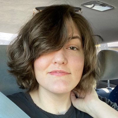 Brain dumps from an overthinker. Currently figuring myself out. 🧠🎭📽💀 she/her