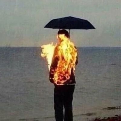 confusingthlngs's profile picture. This twitter account is confusing. Account owned by @WhackABurger