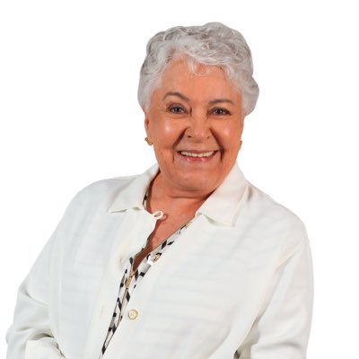 🎙Comunicadora na @radiotupi com o programa “Cidinha Livre”, de segunda a sexta, das 13h às 14h https://t.co/OeUd8CBIyH