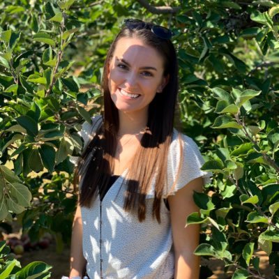 alyssa_cenci's profile picture. ℓσνє & ℓαυgн • Corinthians 1:25