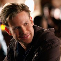Alaric (@vamprixhunter) 's Twitter Profile