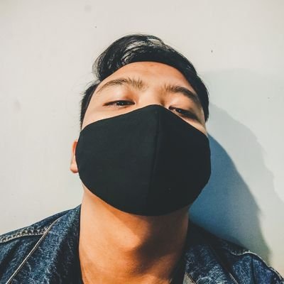 whykrr's profile picture. Codingers