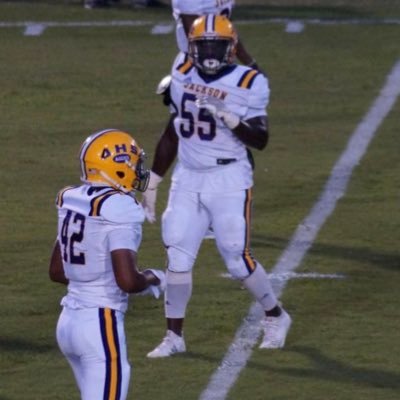 Child of God 🙏🏾, D-lineman 🏈, student athlete 📚