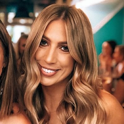 AnnaGooden's profile picture. Digital Comms Specialist - Salesforce