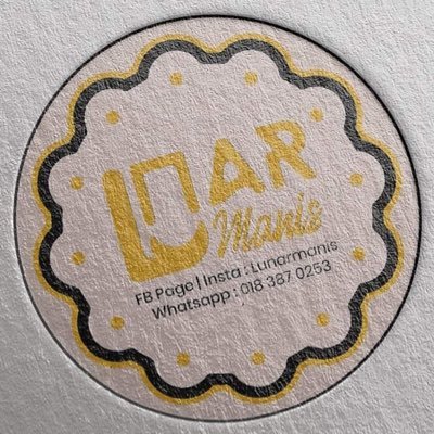 lunarmanis's profile picture. new acc, feel free to follow back! full time dessert lover 💯