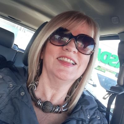 MauraBr55043049's profile picture. 