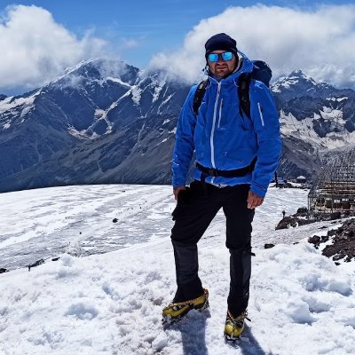 DanielKom8's profile picture. 