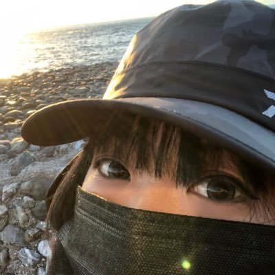 SabiKingChan's profile picture. 小難しいのが大の苦手、手間をかけないのが理想😅感覚オンリーで生きてます🤙 ルアー釣り初心者💕🐟💕🐠💕 最近は青物釣りにがっつりハマってます🎣毎日勉強💪宜しくお願いします😆💛💛 釣り系YouTubeやってます！みなさーん見てくださいっ🐟 ↓↓↓