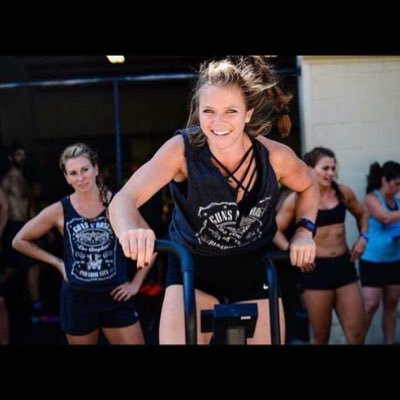 getkaptivated's profile picture. Optimism, wellness and health, movement and support enthusiast. Working to help build up others around me, one interaction at a time. Can’t stop won’t stop ⚡️