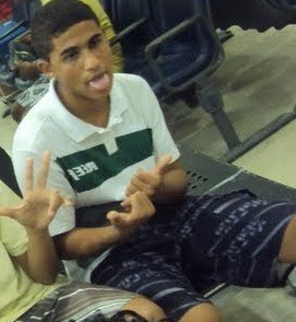 De que adianta beleza , se os olhos fecham quando as bocas se unem  -Bob Marley