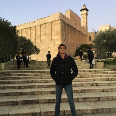 iair93547395's profile picture. 