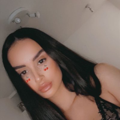 skyethompson_'s profile picture. New account other got locked 🤒