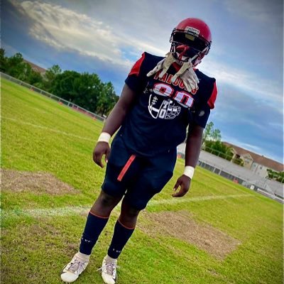 Leto High c/o 22 | #80 and #52 | 6’0 243lbs | DE,DT,FB | 3.0 GPA