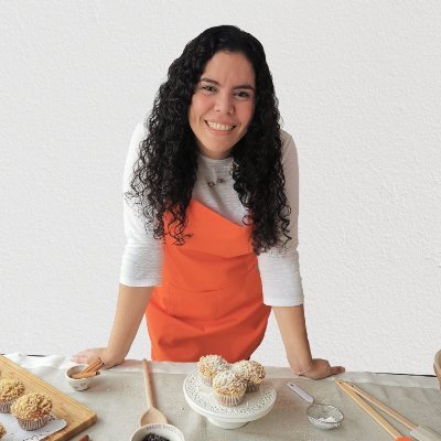 Mis recetas en Youtube: https://t.co/xNLQCkxbjy

Mi nombre es Rebeca. Soy repostera novata/aficionada, horneando en casa, aprendiendo y compartiendo lo aprendido.