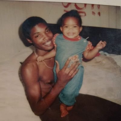 aliaonbreak's profile picture. I am NOT afraid.
hella 🌈 ❤️