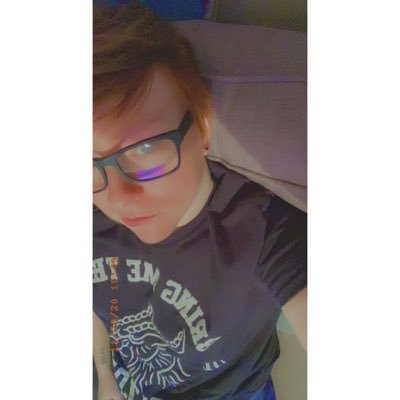 skyward_riseup's profile picture. I’m just here....