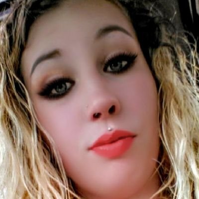 jhawk_xo's profile picture. 