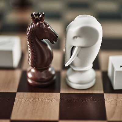 Fascinating Chess-like strategy game. Over 3000 moves are available for just the first move, so that opening theory isn't very important.
#chess #Шахматы