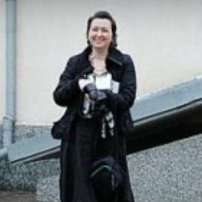 vetrolux's profile picture. Christian. Past: a journalist. Present: wife and mother of two. Future: my eyes are open...