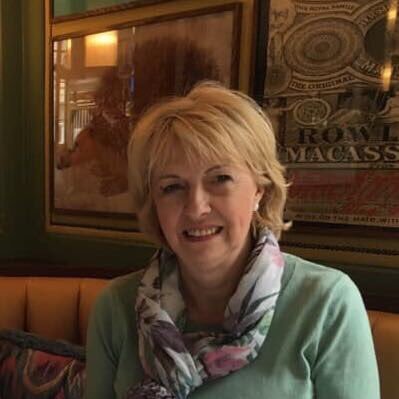 An estate agent, mother of two, follower of history and geneology