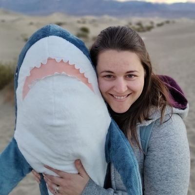 LenasTeapot's profile picture. Technical Artist at Crop Circle Games🌷 she/her 🌷Abortion is healthcare🌷 Trans rights are human rights🌷