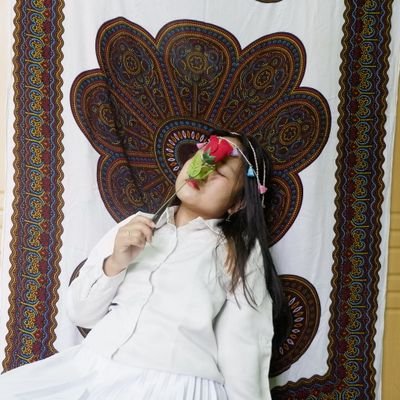 perakk_'s profile picture. yakin dan percayalah tuhan bersama mu,jika harus memilih lebih baik tidak dari pada iya tapi menyakitkan,
fifinsarantina123@gmail.com