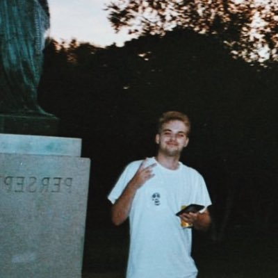 jude_phillips's profile picture. Butler PharmD/MBA ‘23 ❦ Indy