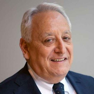 Roberto Liscia Profile
