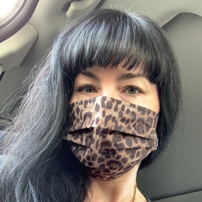 Old punk rock grrl, Faerie, preceptress, dog mom, wife, cinephile, introvert