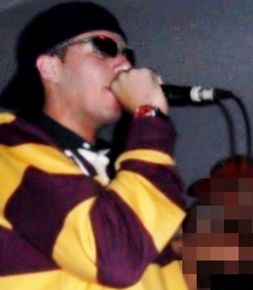 CONTRATE AGORA NO RADIO NEXTEL : ID' 105*145621
DIRETO DE SAMPA É ELE * MC LÉOZINHO ''