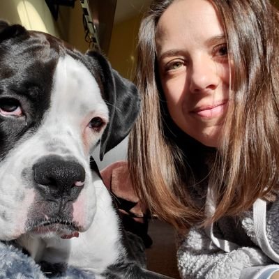 Wife, Mom of 1 preemie and 2 full termers President and CEO of @LittleBearOrg a non-profit supporting families of preemies.
MSW LCSW
USC #fighton✌️
#boxermom 🐶