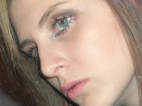 MpD0ra's profile picture. mmmmmm...