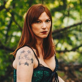 Just_Kerry_On's profile picture. Cheeky Folk Punk, Glam Vamp, Sloth Lover, Budding Plant Mom