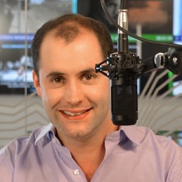 🎙️Locutor Nacional. Comerciales en radio y TV.
🚜 Periodista agropecuario.