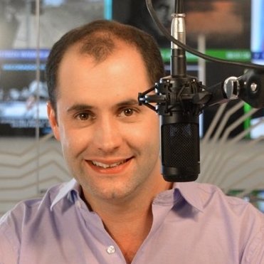 🎙️Locutor Nacional. Comerciales en radio y TV. 
🚜 Periodista agropecuario.